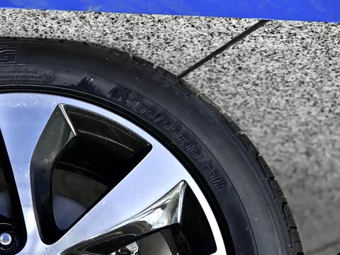 2017�� 1.5L XL �ֶ����ʰ�