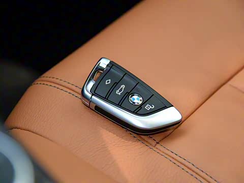 2018�� 528Li �����ر��