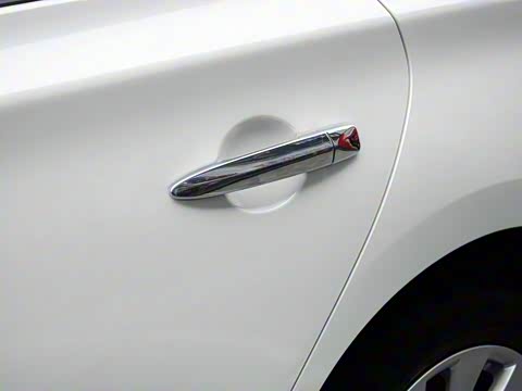 2016�� 1.6XV  CVT�����