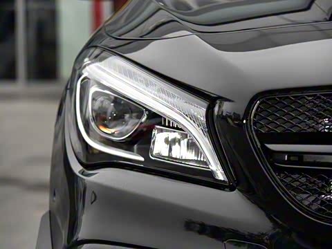 2017�� AMG CLA 45 4MATIC ��ҹ����������