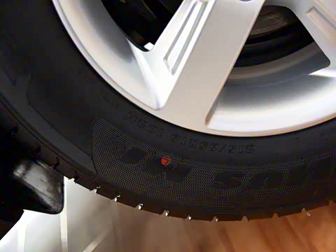 2015�� 1.5T �ֶ���Ӣ�� ��V