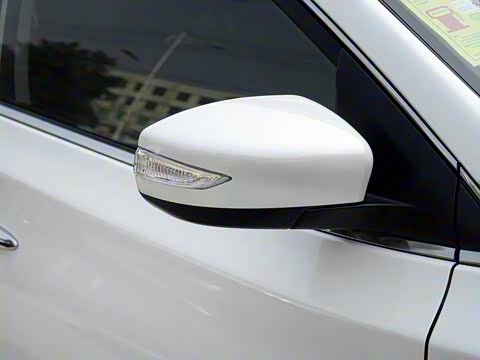 2016�� 1.6XV  CVT�����