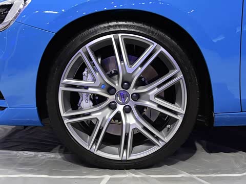 2017�� 2.0T Polestar