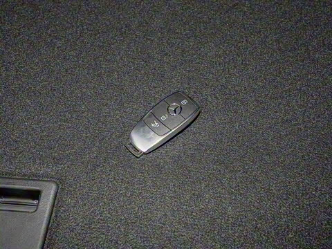 2021�� C 200 L �������˶���