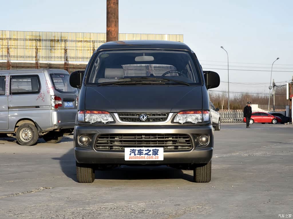 汽车图片 东风风行 菱智 2016款 v3 1.5l 7座标准型 国v