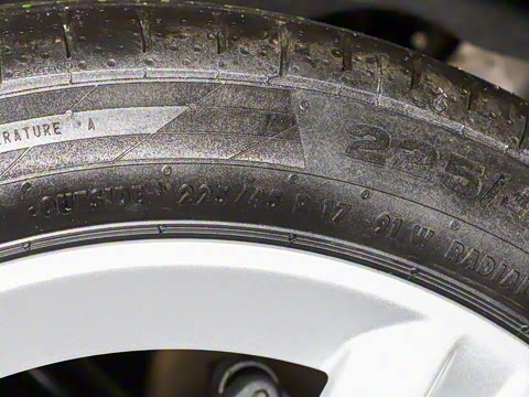 2021�� 120i M�˶���ҹ��