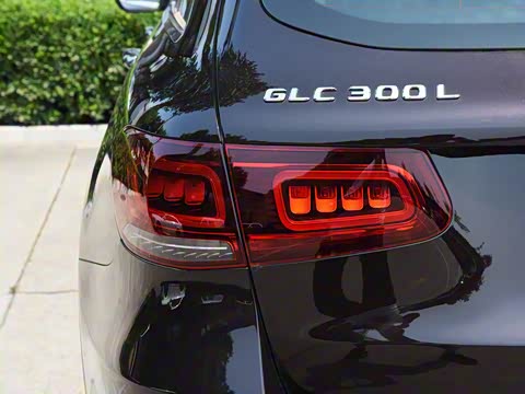 2020�� �Ŀ� GLC 300 L 4MATIC AMG-Line