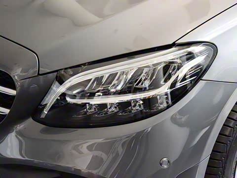 2020�� �Ŀ� C 260 �˶���