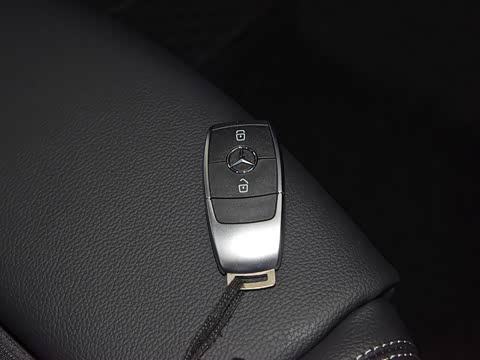 2019�� A 200 ������