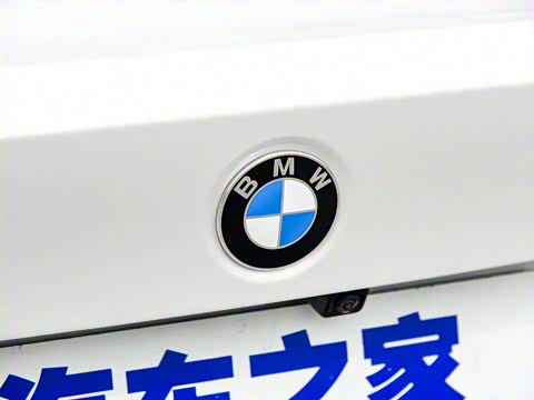 2020�� 325Li �׷���