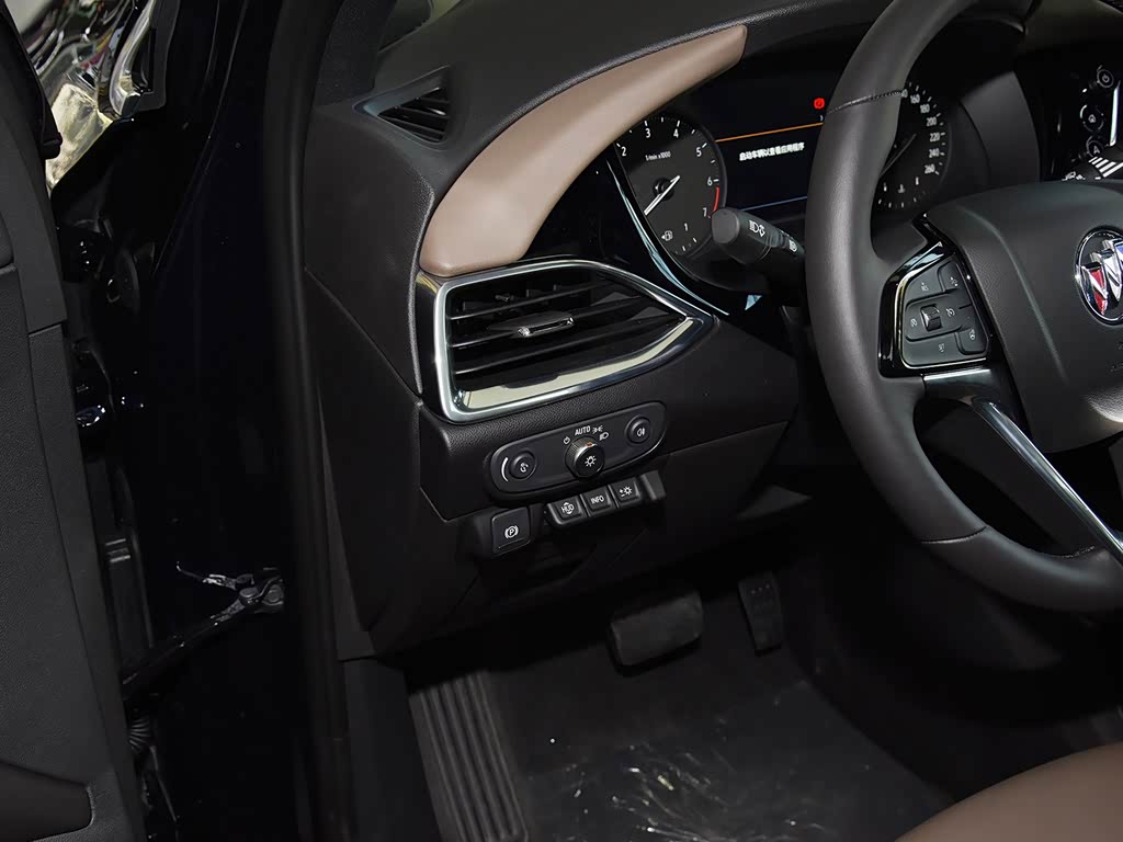 Buick Enclave I Рестайлинг, Внедорожник 5 дв.: фото поколения