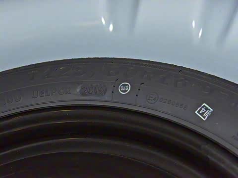 2019�� �Ŀ� 1.5L �Զ������ͣ�̥ѹ��⣩ ��VI