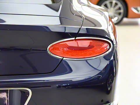 2018�� 6.0T GT W12