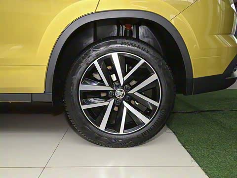 2020�� �Ŀ� GT TSI230 DSG���ʰ� ��VI