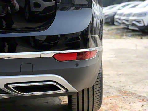 2020�� �Ŀ� 530 V6 ��������콢��