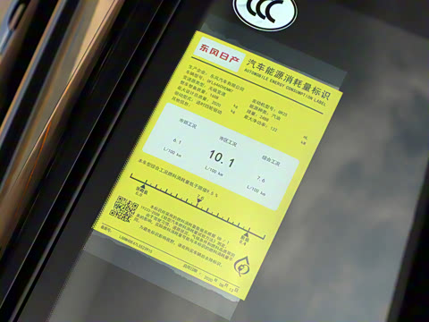 2021�� 2.5L CVT 4WD XL�������Ȱ�