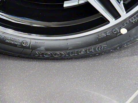 2020�� �Ŀ� C 260 �˶���