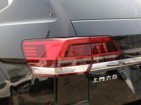 2020�� �Ŀ� 530 V6 ��������콢��