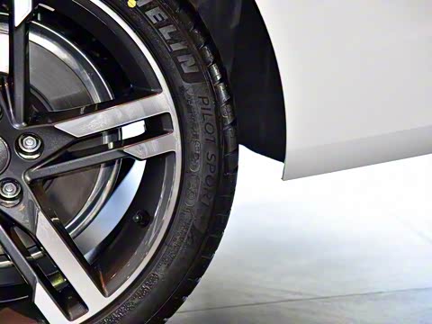 2020�� 40 TFSI ����������