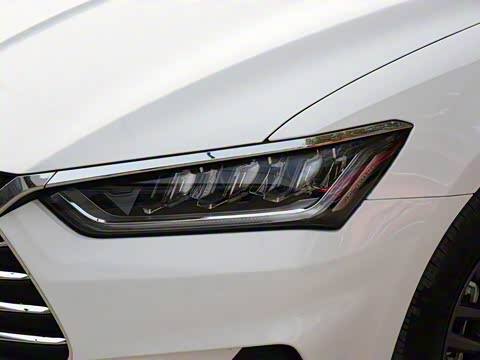 2018�� 1.5L �ֶ������澢��