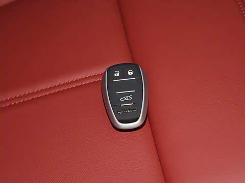 2019�� 2.0T 280HP Black Package�ڱ�������