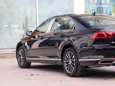 2020�� 330TSI DSG ������