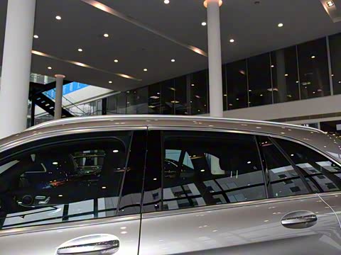 2020�� �Ŀ� GLC 300 L 4MATIC ������