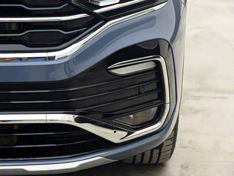 2020�� 380TSI �������������