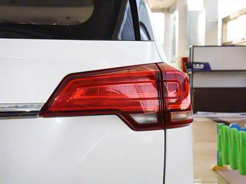 2018�� 1.5L �ֶ�������