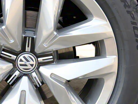 2020�� �Ŀ� 530 V6 ��������콢��