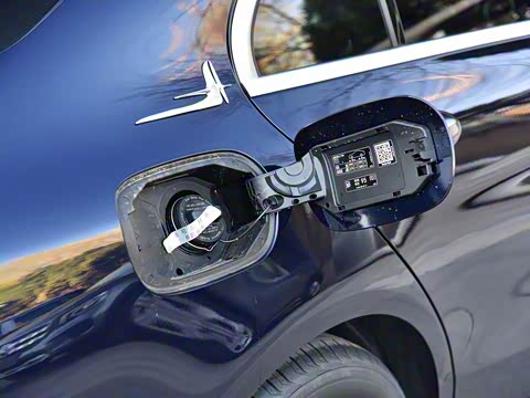 2020�� C 200 L ʱ�����˶���