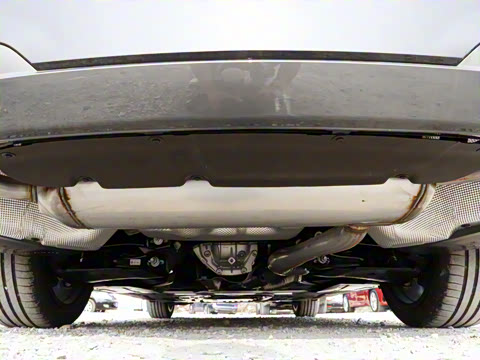 2021�� �Ŀ� 325i M�˶���ҹ��װ