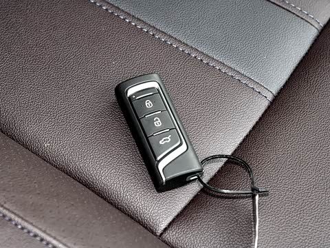 2018�� 235T �Զ�������Ӣ��