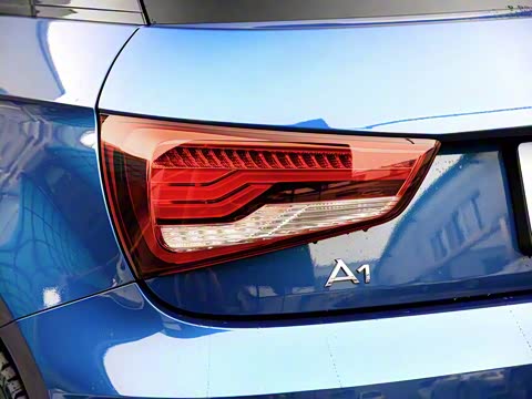 2018�� 30 TFSI ������ذ�