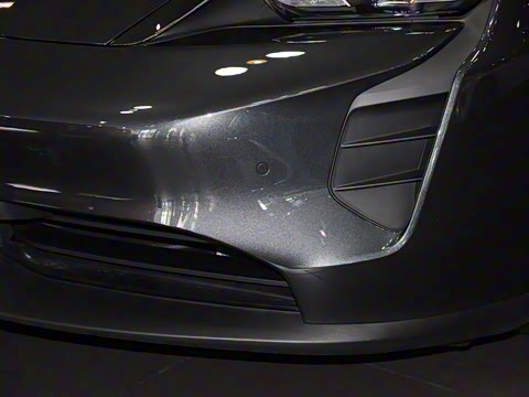 2019�� Taycan 4S