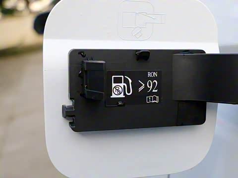 2019�� 1.5T �ֶ�������Ӣ�� ��V