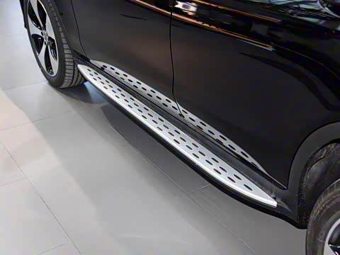 2018�� �Ŀ� GLC 300 4MATIC ������