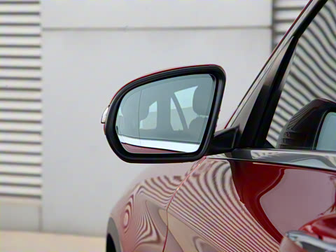 2021�� GLC 260 L 4MATIC ������