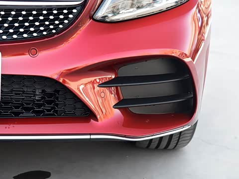 2019�� C 260 4MATIC ���ܳ�