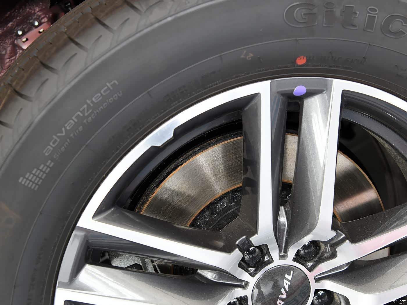 汽车之家>汽车图片>哈弗>哈弗f5>2020款1.5tdcti炫>1400_1050