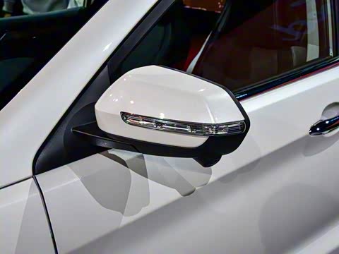 2019�� EcoBoost 145 CVT������PLUS ��V