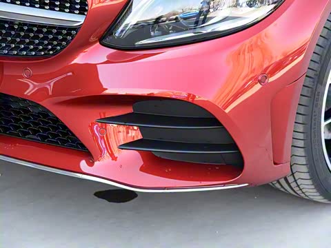 2019�� C 260 4MATIC ���ܳ�