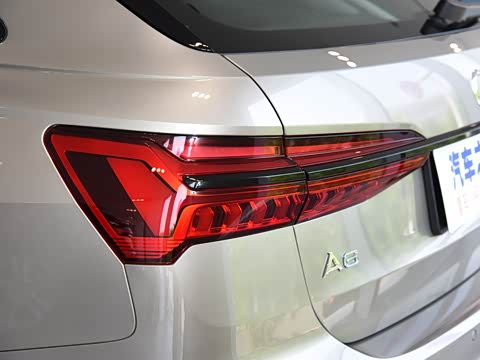 2020�� allroad quattro ̽���� 55 TFSI ����ԽҰ��