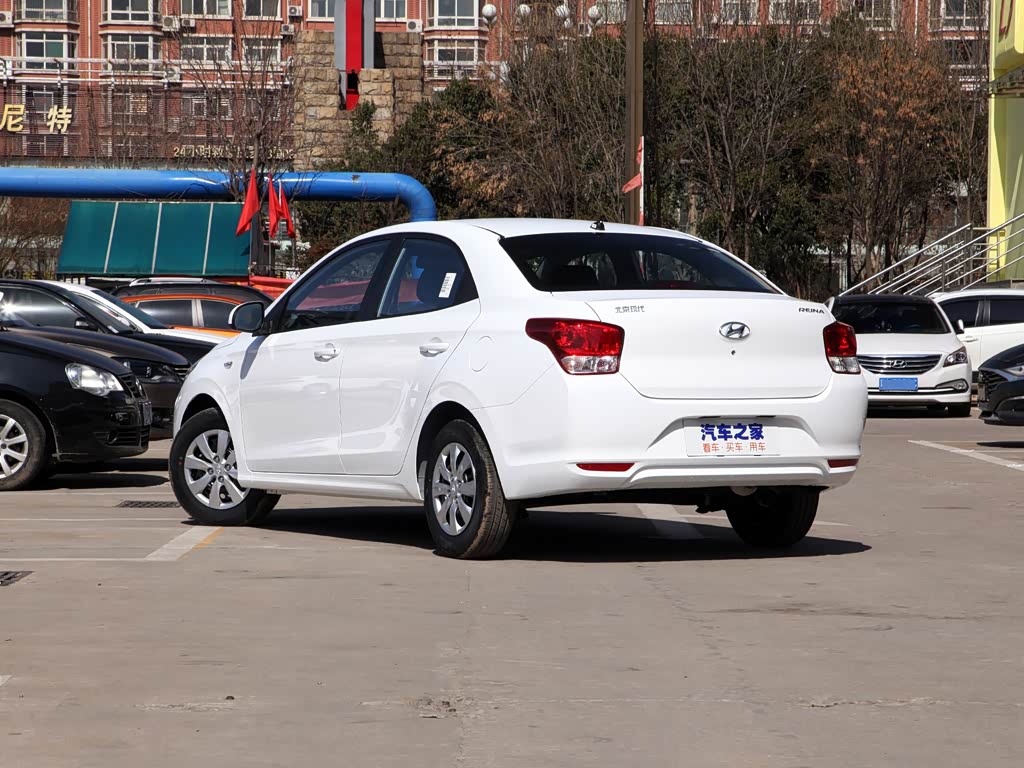 Hyundai Accent V Рестайлинг, Седан: фото поколения