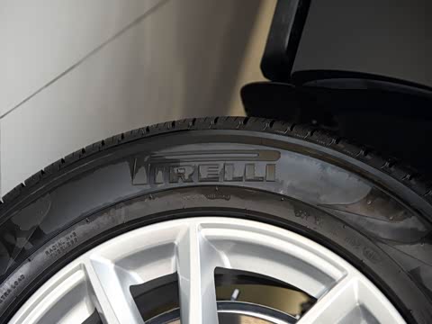 2016�� 3.0 SC V6 SE