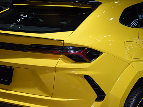 2021�� 4.0T V8 ��׼��