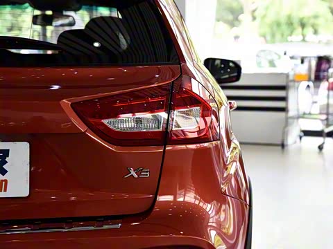 2017�� 1.5L �ֶ������