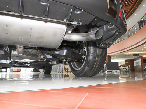 2020�� �Ŀ� 200 F SPORT��