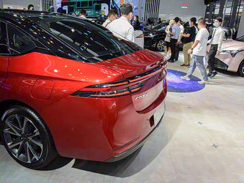 2021�� 70 �Ƽ���