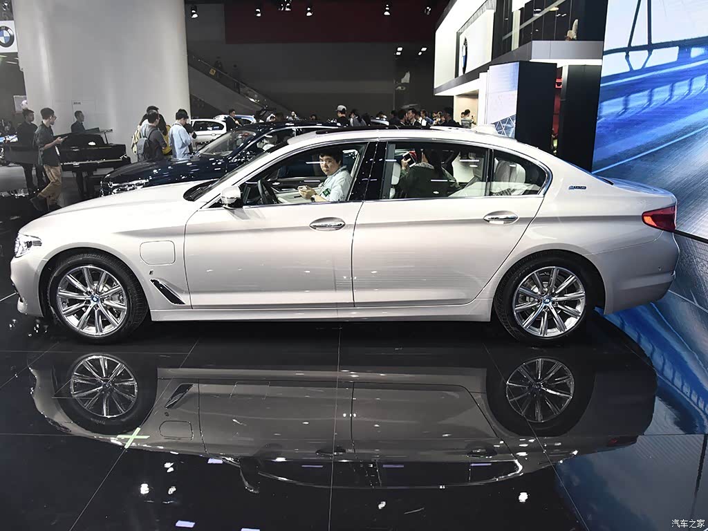 宝马5系新能源 2017款 530le 4112948图片_宝马_汽车图库_汽车之家